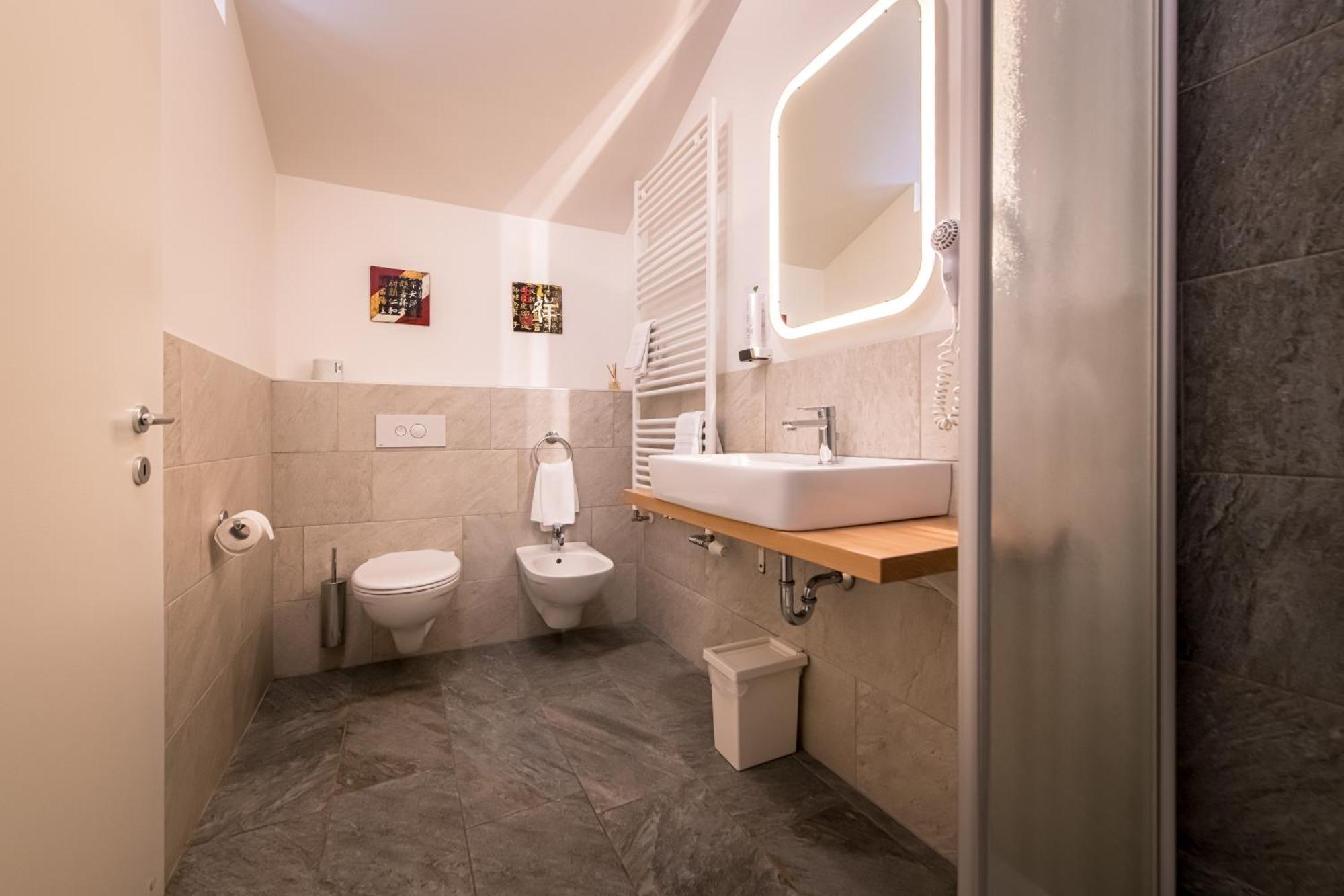 Am Schloss Guest House Μπρούνικο Δωμάτιο φωτογραφία